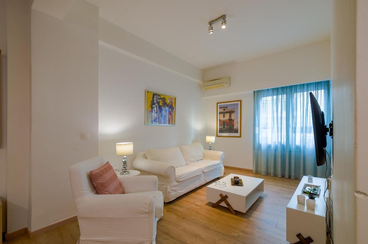 Nice 1Bd Apartment Close To Metro Station Ampelokipoi Athènes Extérieur photo